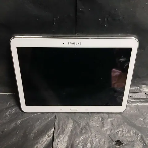 SAMSUNG GALAXY TAB 4 - MODEL SM-T530
