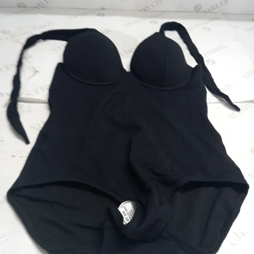 BODEN UNDERWIRE  SWIM SUIT SIZE 7R 