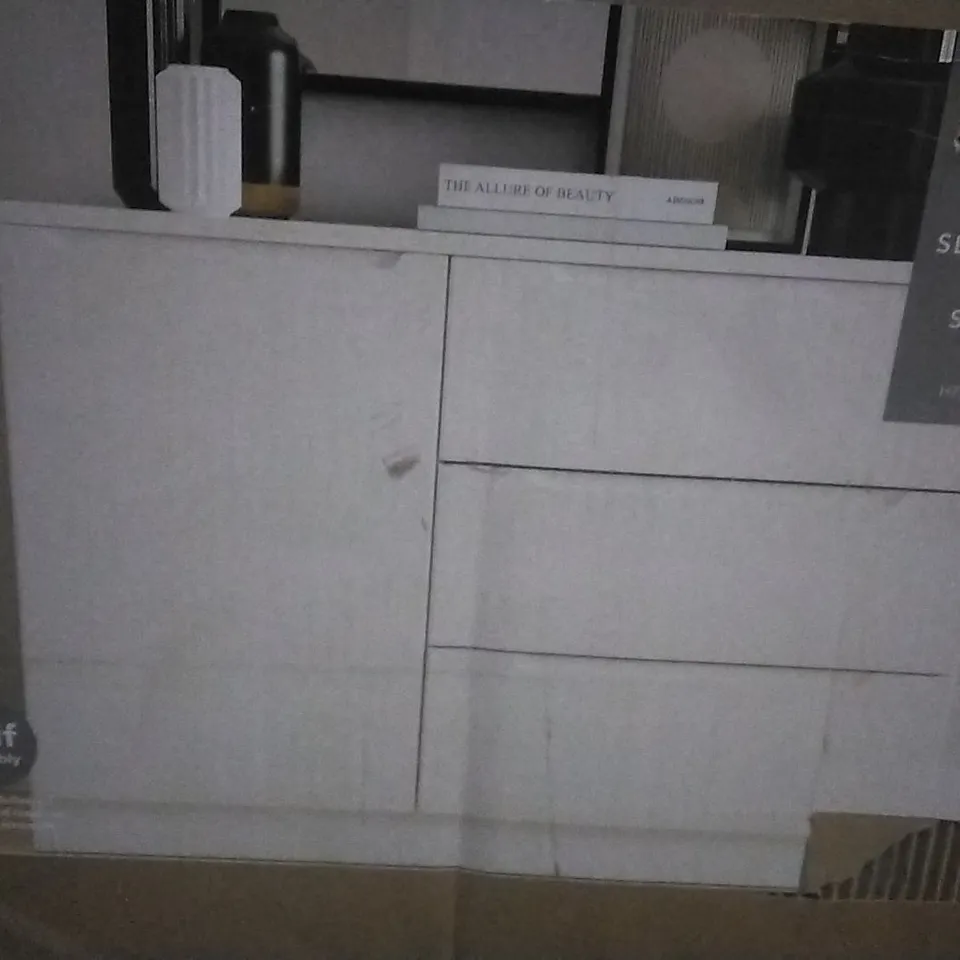 BOXED LARSON SMALL SIDEBOARD IN WHITE - H75 X W102 X D41CM 