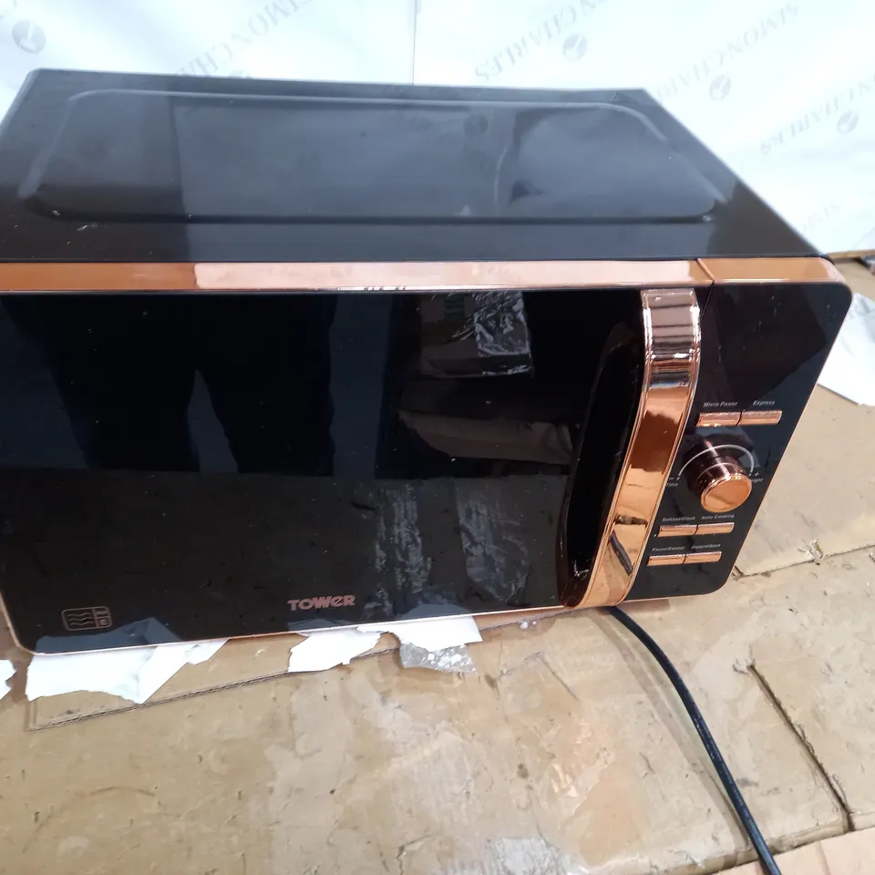 TOWER 800W DIGITAL MICROWAVE 