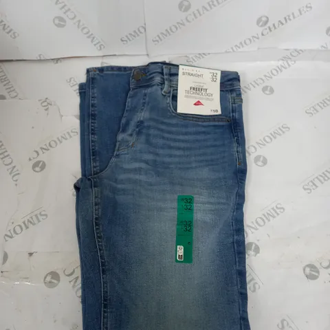 DENIM CO STRAIGHT DENIM JEANS SIZE W32 L32