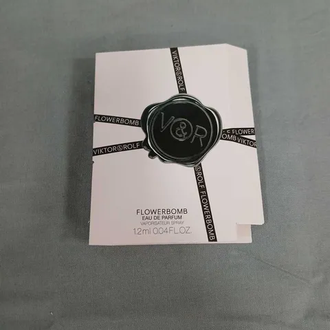 LARGE QUANTITY OF VIKTOR & ROLF FLOWERBOMB EAU DE PARFUM SAMPLE 1.2ML