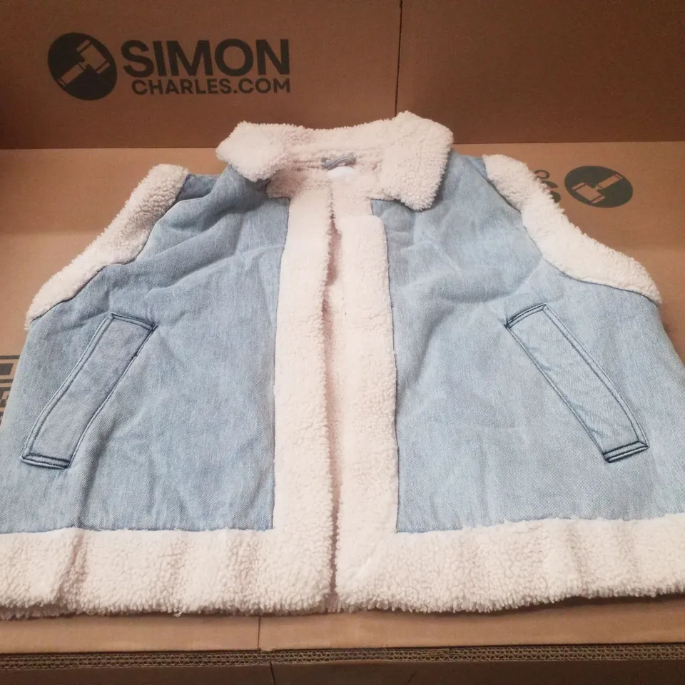 BOX CONTAINING APPROXIMATELY 6 BRAND NEW SIMPLY BE BLUE REGULAR SLEEVELESS DENIM GILETS - SIZE 20