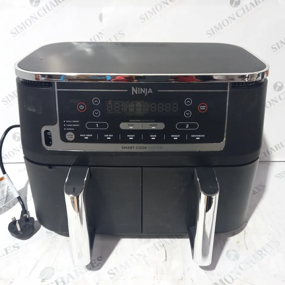 BOXED NINJA FOODI MAX 9.5L DUAL ZONE AIRFRYER AF451UK