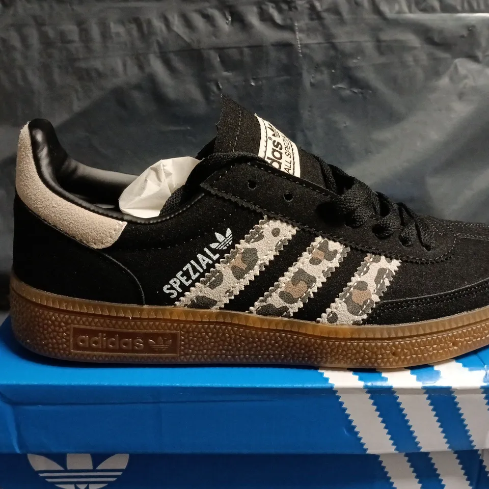 BOXED PAIR OF ADIDAS SPEZIAL SNEAKERS – UK SIZE 6
