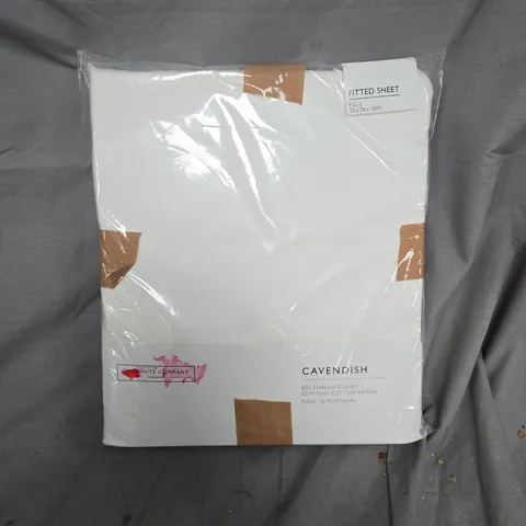 THE WHITE COMPANY CAVENDISH 800 THREAD COUNT FITTED SHEET IN WHITE (55X76X18IN)