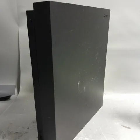 XBOX ONE X CONSOLE