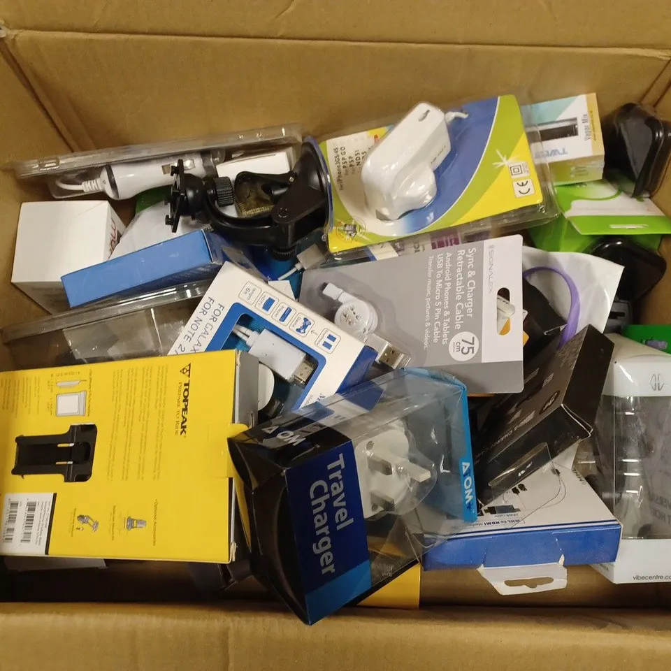 BOX TO CONTAIN APPROX. 30 X ASSORTED TECH PRODUCTS. INCLUDES EARPHONES, CHARGERS, SELFIES STICK ETC 