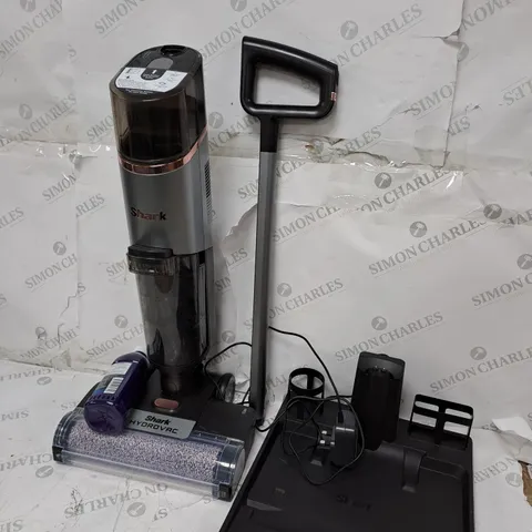OUTLET SHARK HYDROVAC WET & DRY CORDLESS 3-IN-1 HARD FLOOR CLEANING SYSTEM