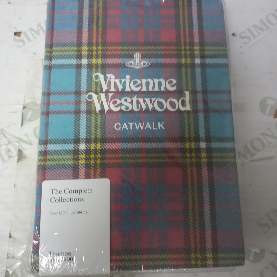 VIVIENNE WESTWOOD CATWALK COMPLETE COLLECTIONS