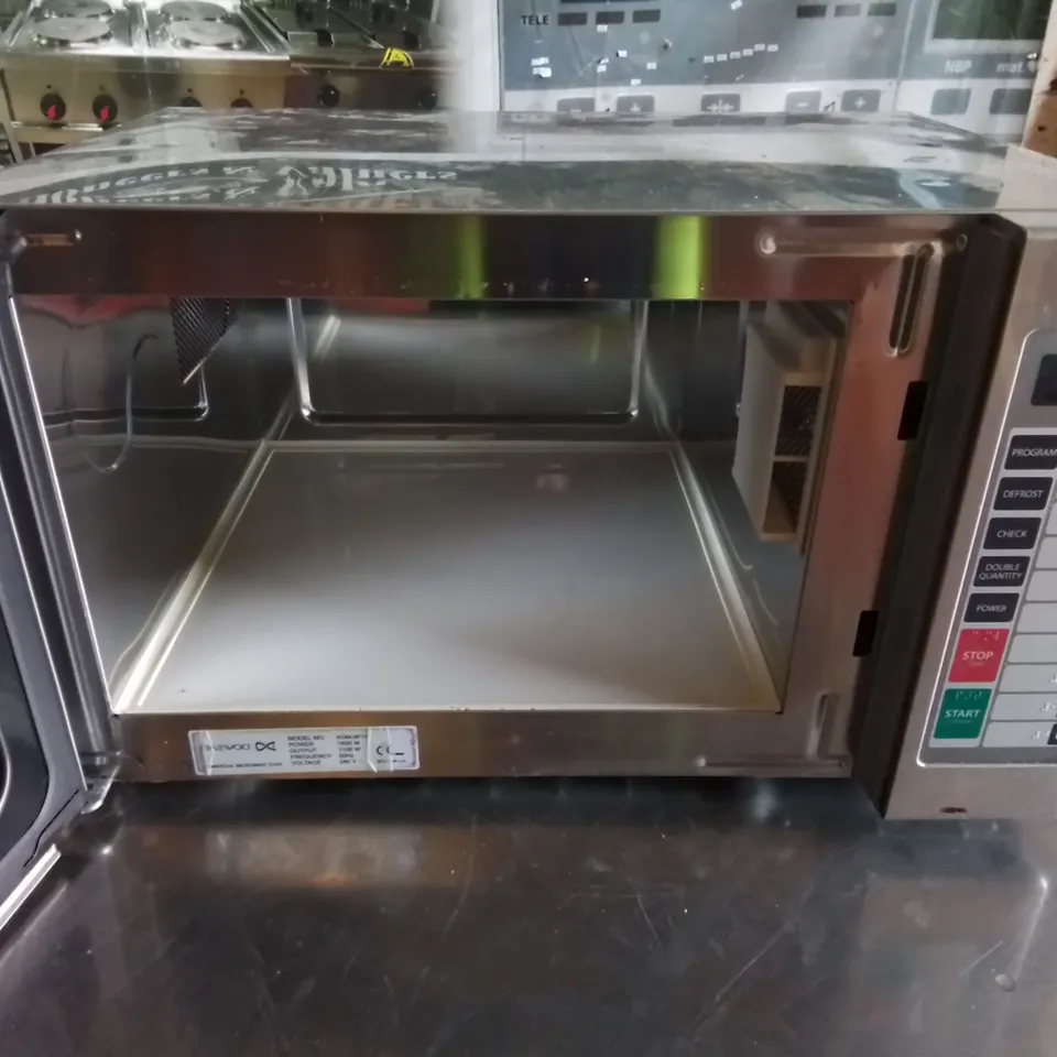 DAEWOO COMMERCIAL MICROWAVE OVEN, MODEL: KOM-9P11
