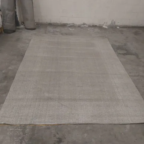 QUALITY DESIGNER AREA RUG - APPROXIMATELY 290 x 200cm