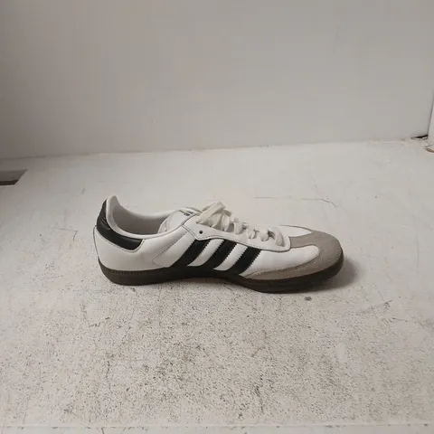 ADIDAS SAMBA TRAINERS – WHITE/BLACK - UK 7