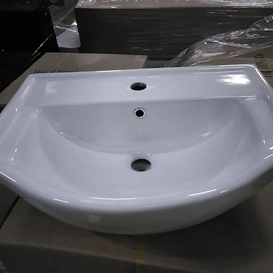 BOXED KAPRI CERAMIC BASIN 550MM WHITE