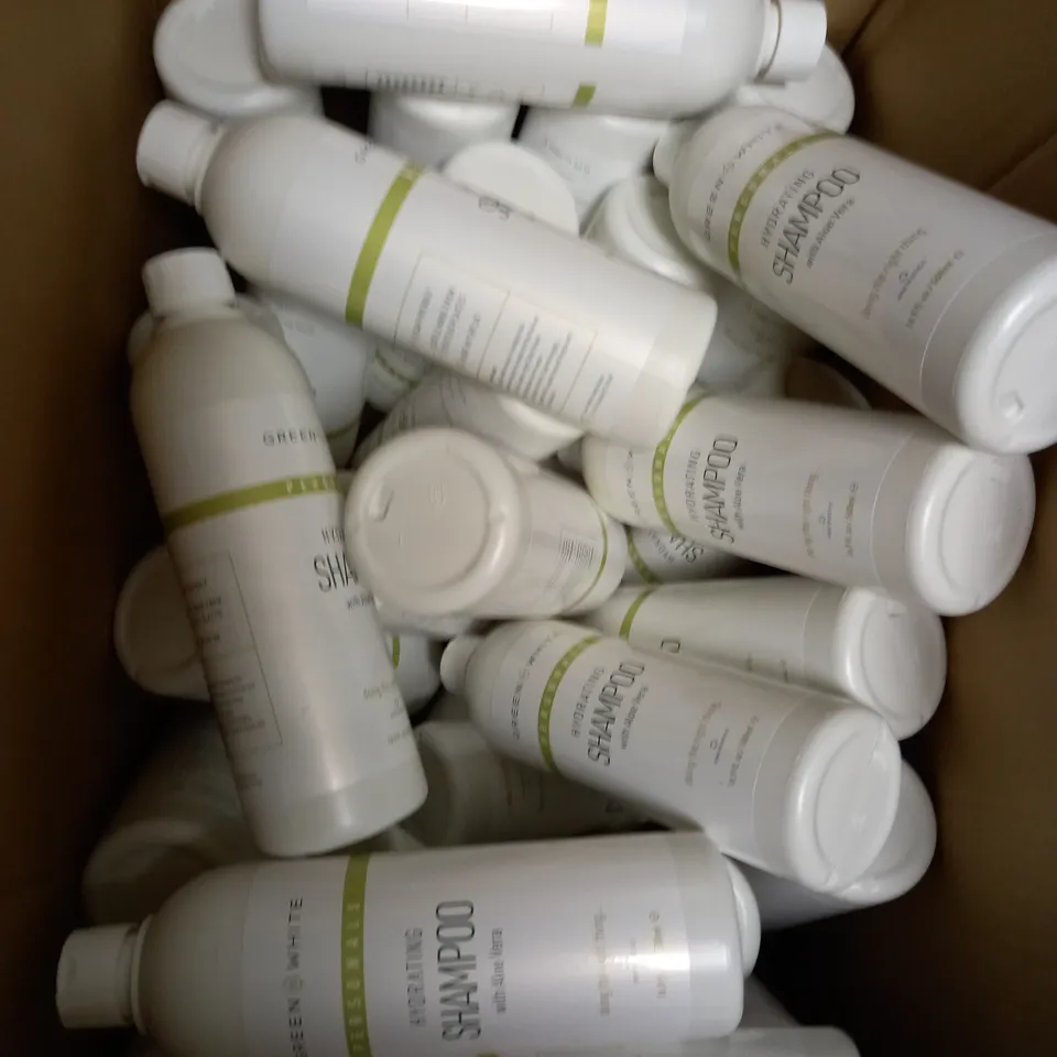 BOX OF APPROX 30 GREEN N WHITE HYDRATING SHAMPOO - COLLECTION ONLY