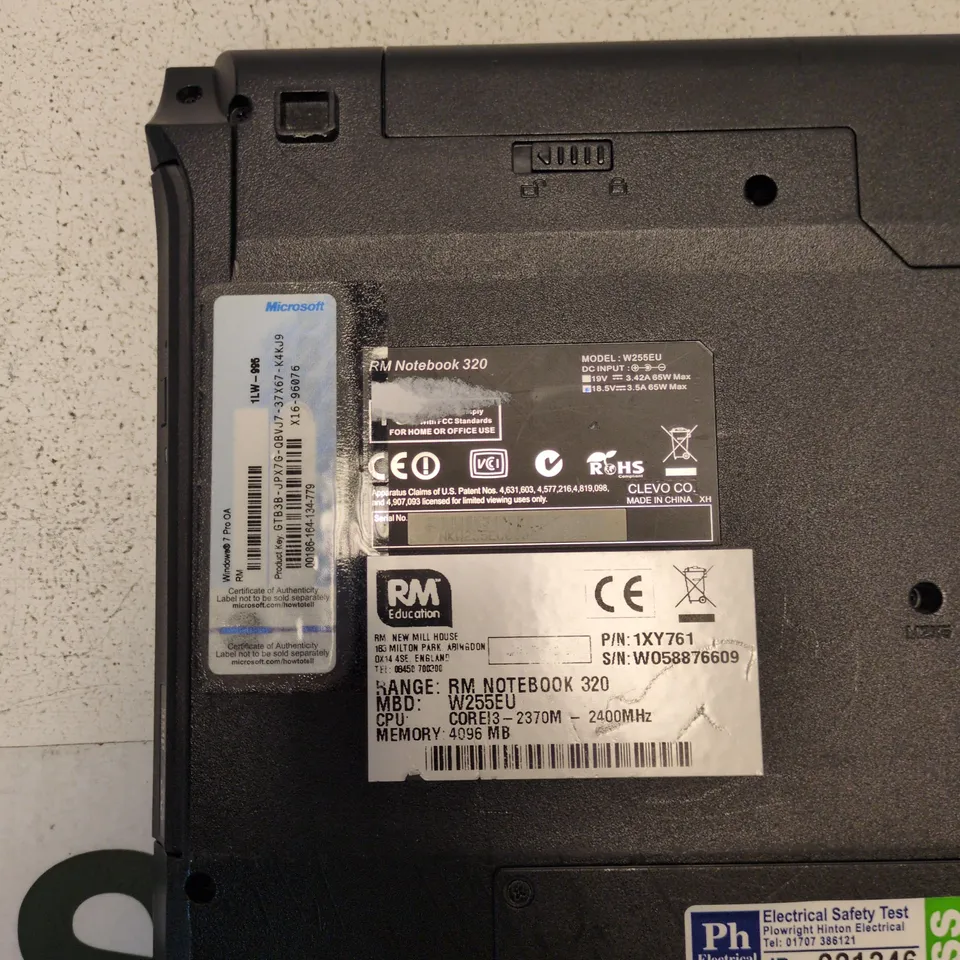 RM NOTEBOOK 320 LAPTOP – INTEL CORE I3, 4GB RAM, RM EDUCATION