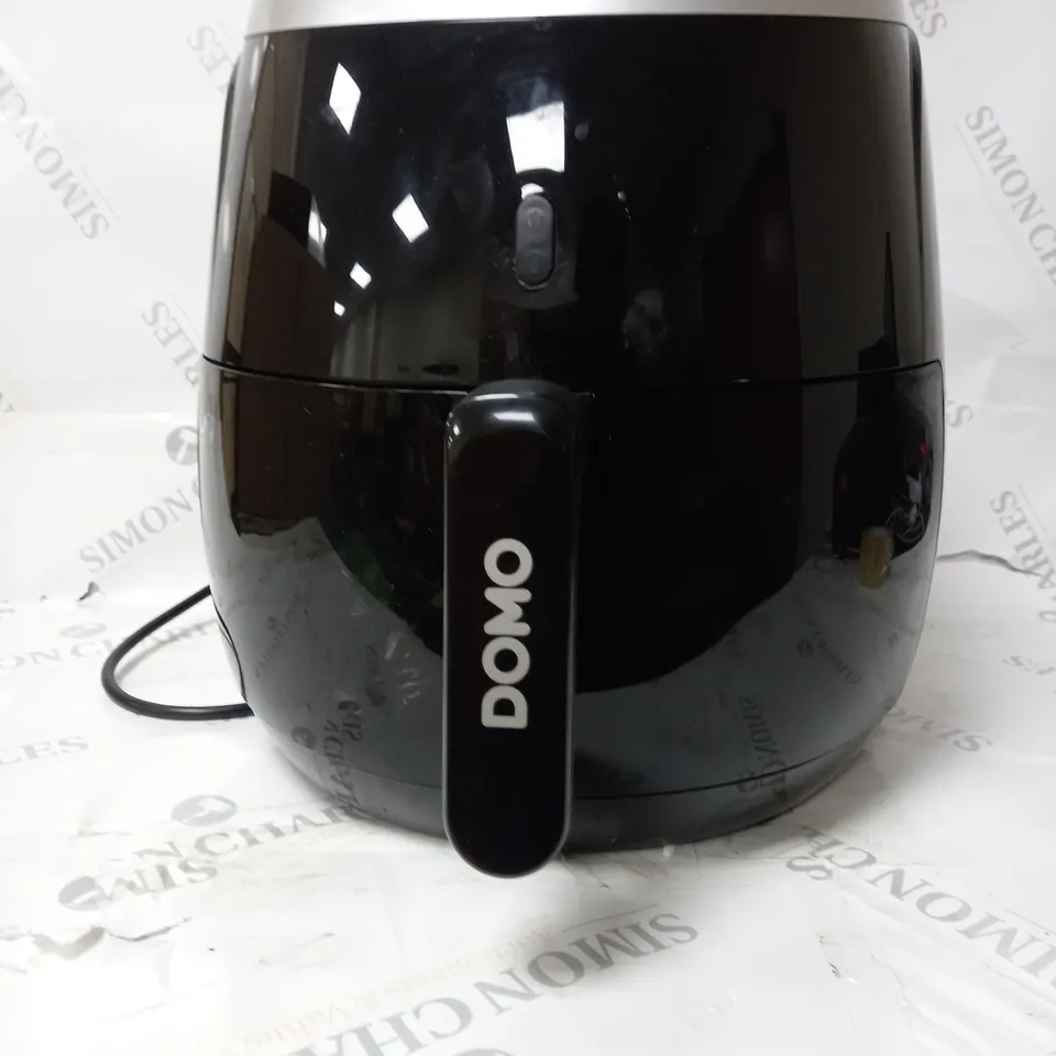 BOXED DOMO 5 LITRE AIR FRYER 
