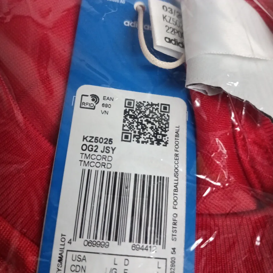 NOTTS FOREST FC FOOTBALL SHIRT , UK SIZE L
