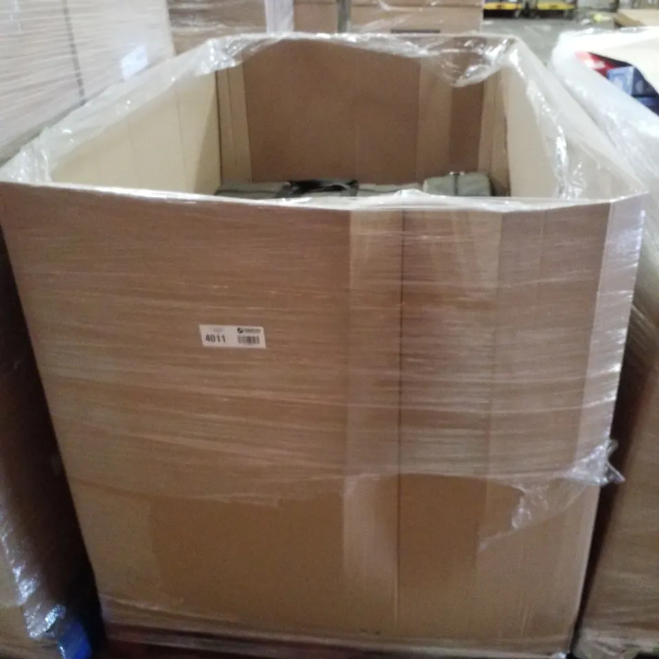 PALLET CONTAINING APPROXIMATELY 21 OZARK TRAIL DOME SHELTERS