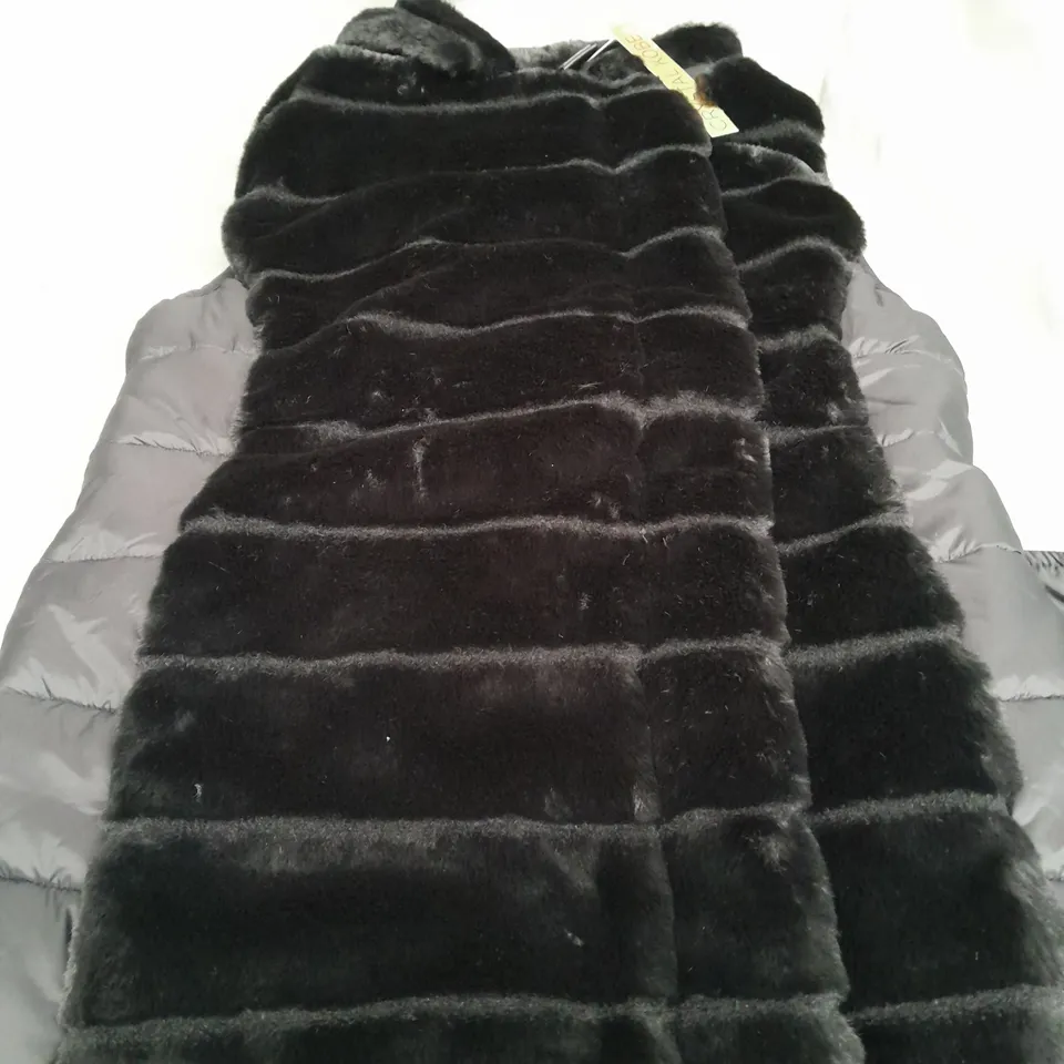 CRYSTAL KOBE BLACK JACKET - XS