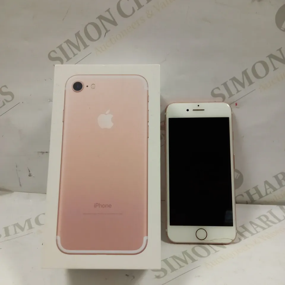BOXED APPLE IPHONE 7 (A1778)