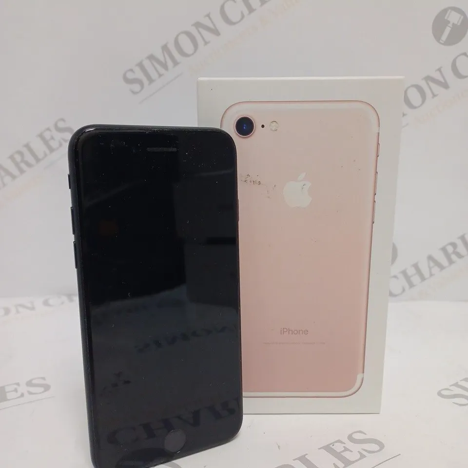 APPLE IPHONE 7 (A1778) SMARTPHONE