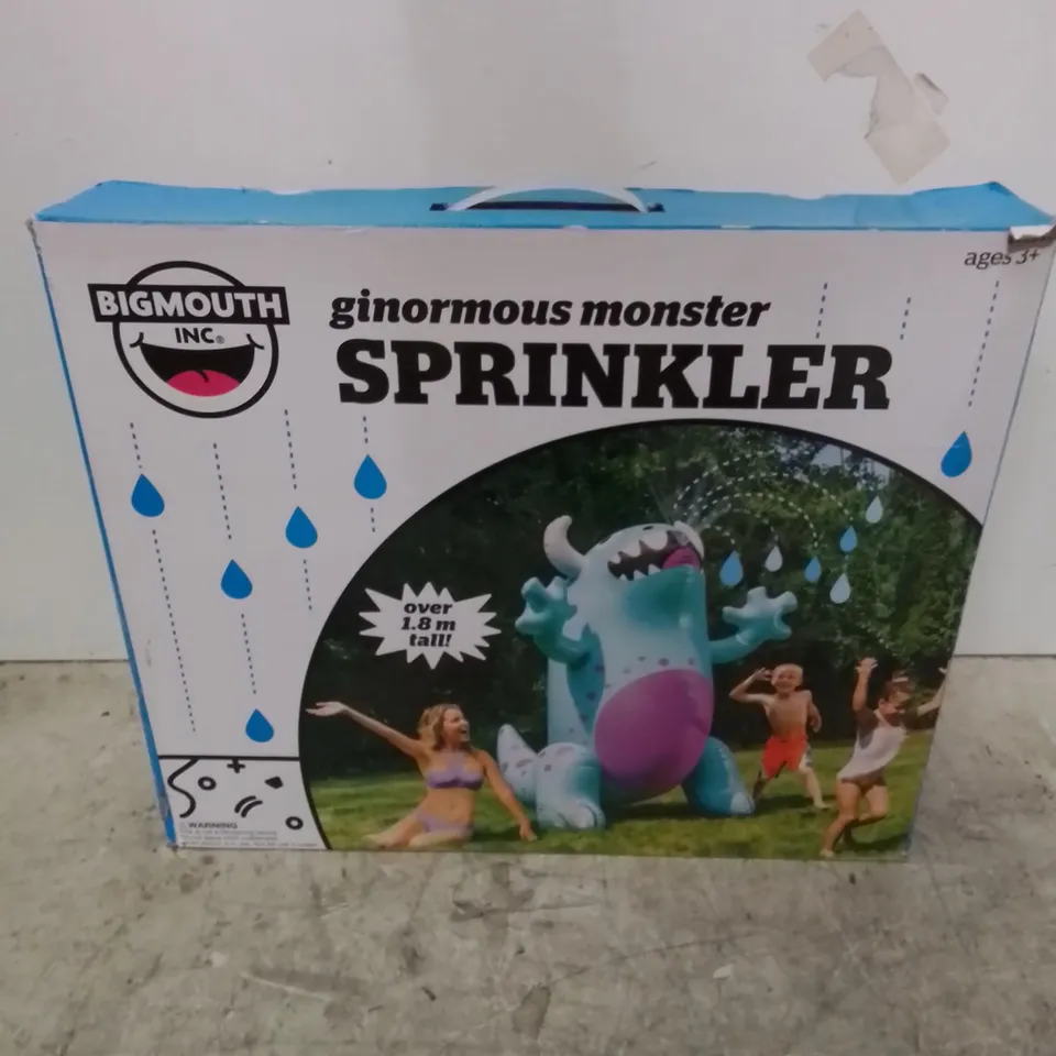 BOXED & SEALED BIGMOUTH GINORMOUS MONSTER SPRINKLER 
