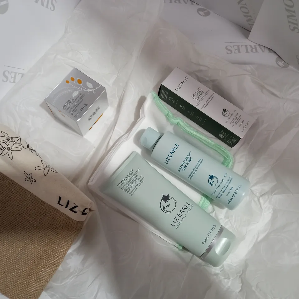 LIZEARLE SKIN CARE PRODUCT SET