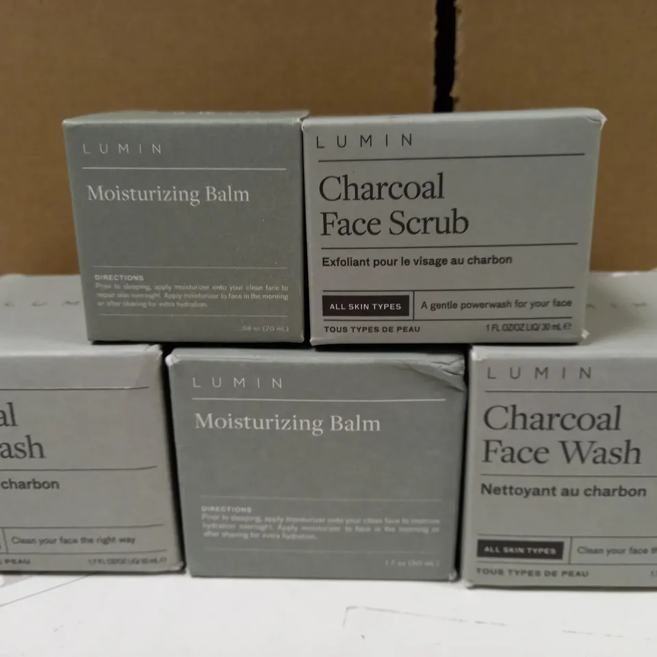 SET OF 5 LUMIN ITEMS TO INCLUDE CHARCOAL FACE SCRUB, CHARCOAL FACE WASH AND MOISTURISING BALM 