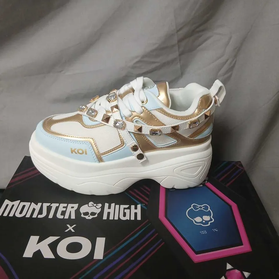 BOXED KOI MONSTER HIGH OH MY RA BEJEWELLED CHUNKY TRAINERS - UK 3