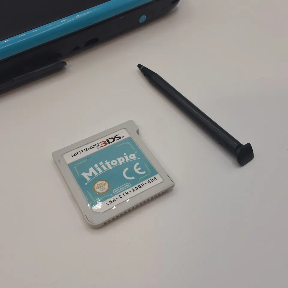 UNBOXED NINTENDO 3DS IN BLACK/BLUE - JAN-001