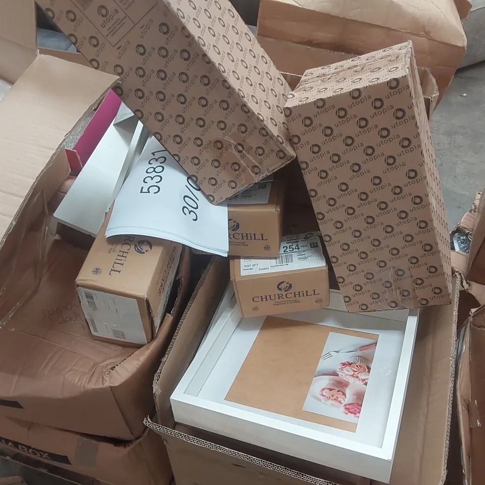 PALLET CONTAINING A VERY LARGE QUANTITY OF ASSORTED BAKERY ITEMS INCLUDING: MOLDS, UTENSILS, CAKE PLATE STANDS ECT
