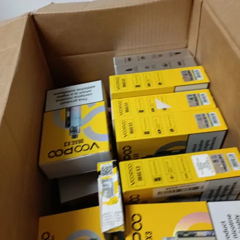 BOX OF APPROXIMATELY 20 ASSORTED ECIGS INCLUDING VOOPOO AND OXVA