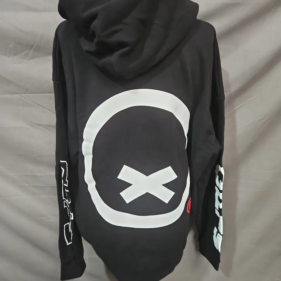QUIET RACING CLUB PRINTED HOODIE IN BLACK SIZE XL