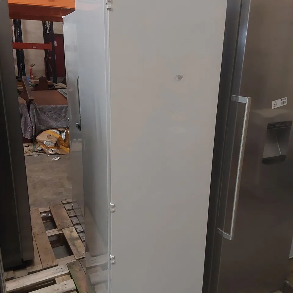 KENWPOD INTEGRATED TALL LARDER FRIDGE KITL54W23