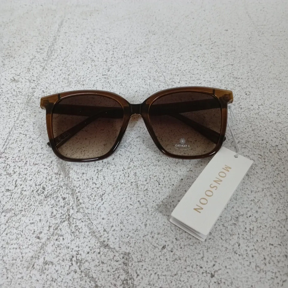 MONSOON SUNGLASSES - BROWN TORTOISESHELL FRAME