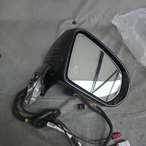 CAR WING MIRROR ASSEMBLY WITH WIRING HARNESS – BLACK -