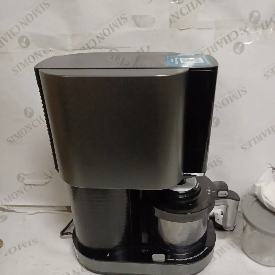 NINJA CREAMI ICE CREAM & DESSERT MAKER