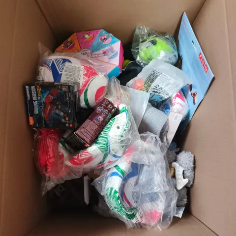 LARGE QUANTITY OF ASSORTED TOYS AND GAMES