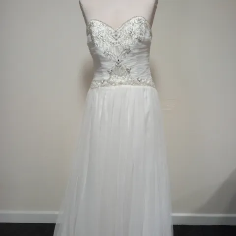 BERKETEX BRIDE JULIAN ADAM ESHA WEDDING DRESS IN WHITE & SILVER - SIZE 14
