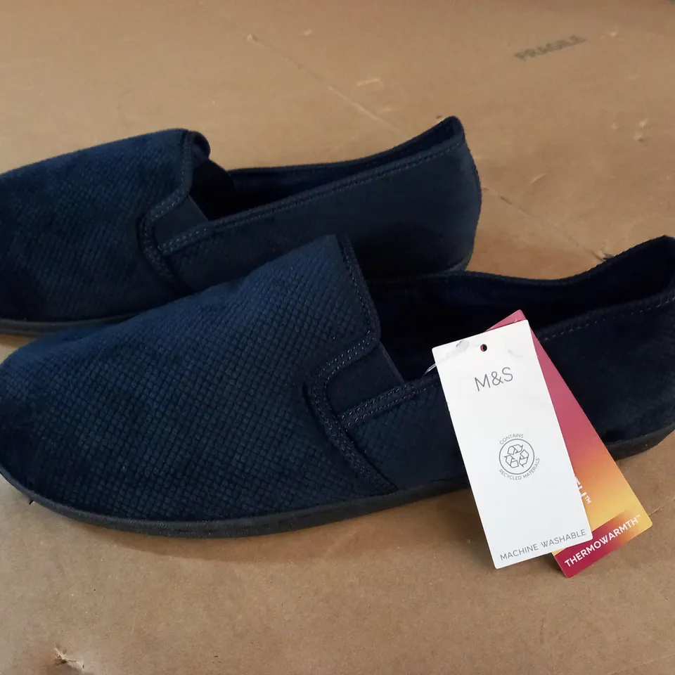 M&S THERMOWARMTH NAVY SLIPPERS - UK 11