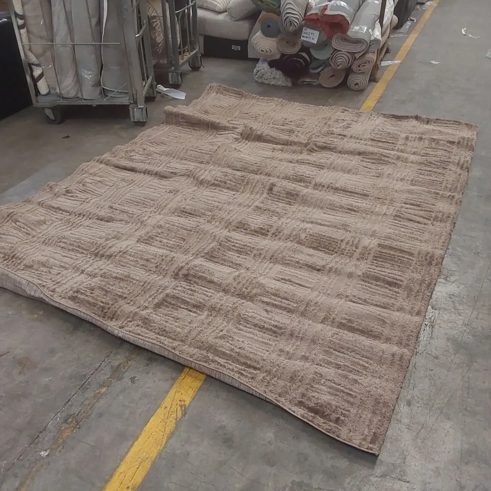 QUALITY DESIGNER AREA RUG - APPROXIMATELY 330 x 235cm