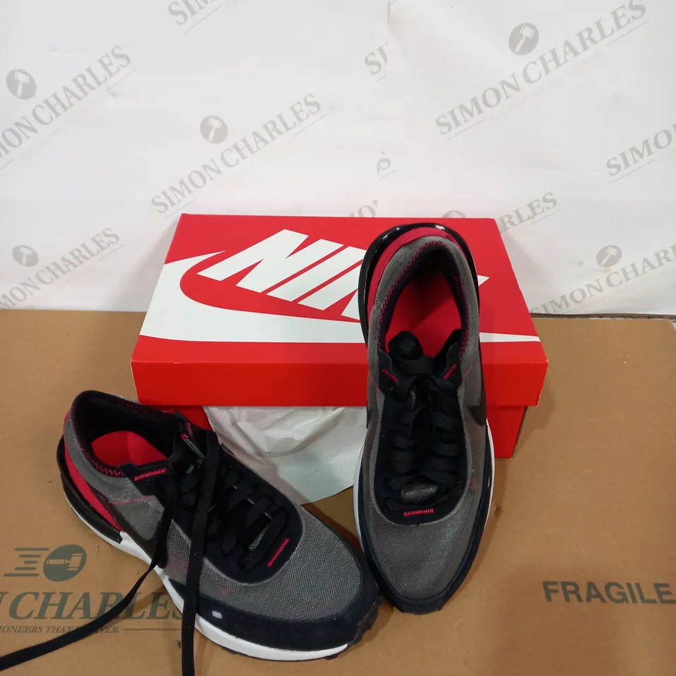 BOXED PAIR OF NIKE MULTICOLOURED TRAINERS SIZE 5