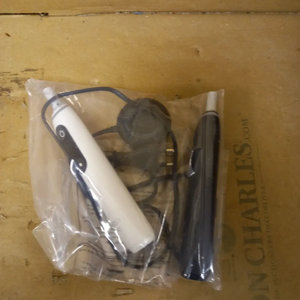 ORAL-B IO8 - ELECTRIC TOOTHBRUSH SET
