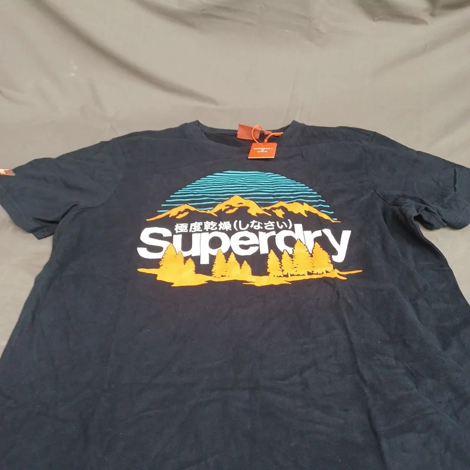 SUPERDRY GREAT OUTDOORS GRAPHIC T-SHIRT SIZE 2XL