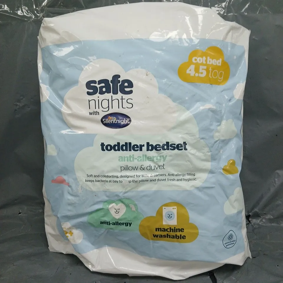 SILENTNIGHT 4.5 ANTI-ALLERGY TODDLER BEDSET