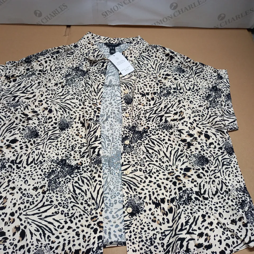 NEW LOOK ANIMAL PRINT SHIRT - UK 14