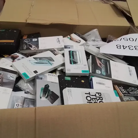 PALLET CONTAINING A LARGE QUANTITY OF PHONE CASES,SCREEN PROTECTORS