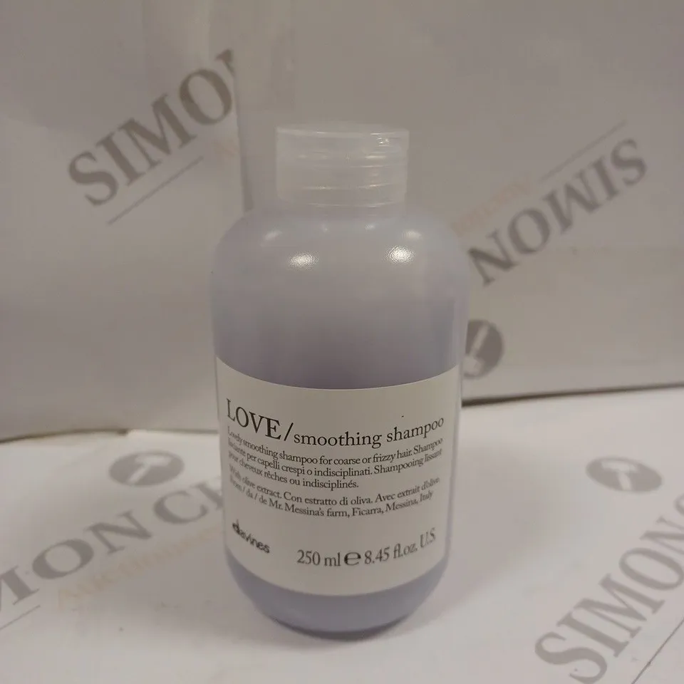 DAVINES LOVE SMOOTHING SHAMPOO 250ML