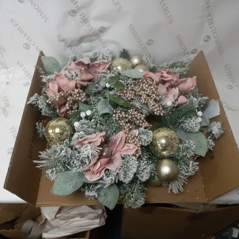 FROSTED ROSE PRE-LIT FESTIVE WREATH